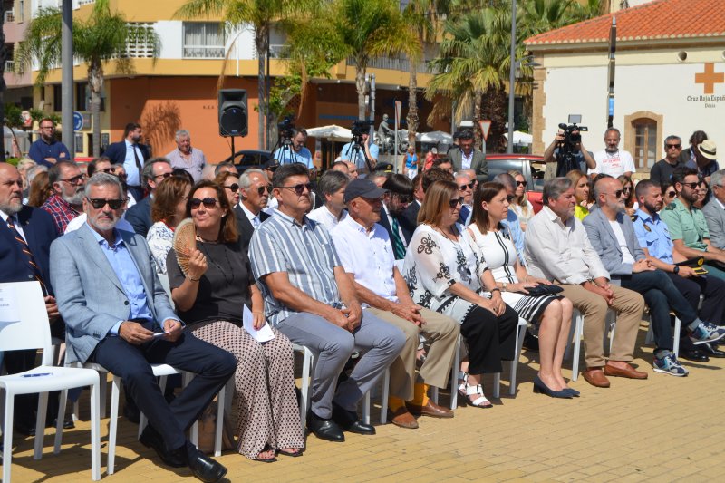 Homenaje a la Policía Nacional: “Dénia y la sociedad en su conjunto os debe mucho”  Homenaje a la Policía Nacional: “Dénia y la sociedad en su conjunto os debe mucho”