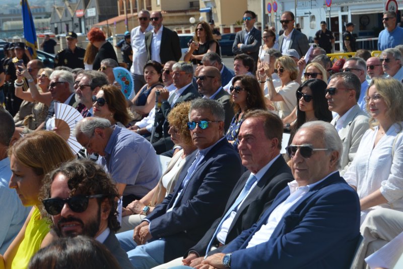 Homenaje a la Policía Nacional: “Dénia y la sociedad en su conjunto os debe mucho”  Homenaje a la Policía Nacional: “Dénia y la sociedad en su conjunto os debe mucho”