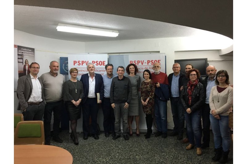 La Conselleria busca el màxim consens entorn del PATIVEL La Conselleria busca el màxim consens entorn del PATIVEL