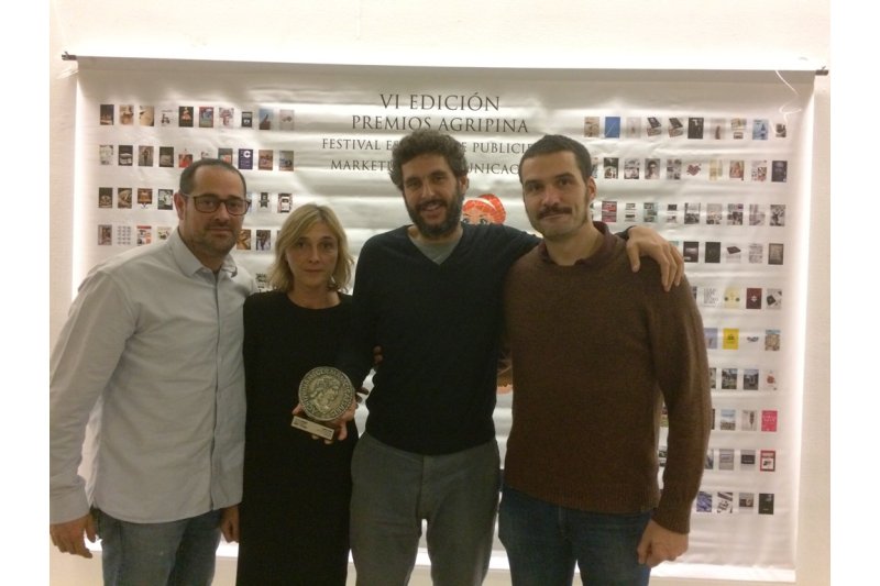 Sapristi recibe dos premios de publicidad la campaña Dénia sin Cacas Sapristi recibe dos premios de publicidad la campaña Dénia sin Cacas