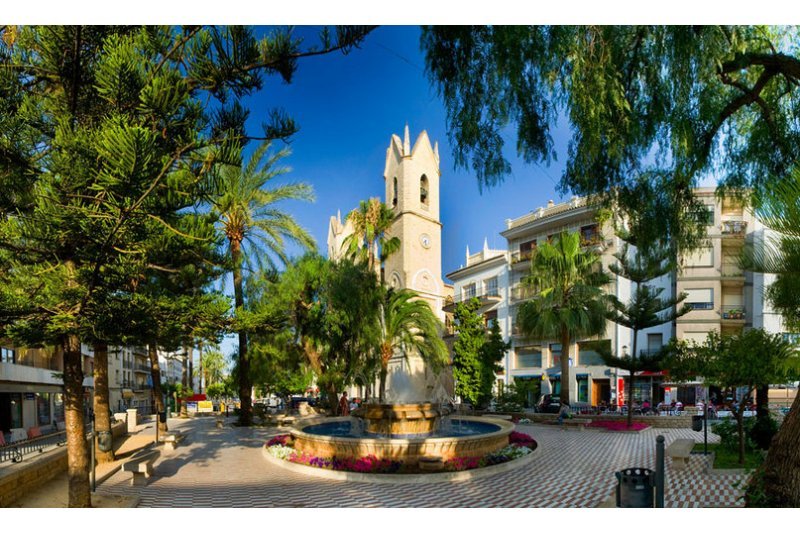 Adéu 2017/ Benissa: Cànter nou, aigua fresca Adéu 2017/ Benissa: Cànter nou, aigua fresca