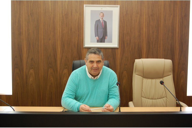 El Ayuntamiento de El Verger aprueba el primer presupuesto municipal en tiempo y forma durante la última década El Ayuntamiento de El Verger aprueba el primer presupuesto municipal en tiempo y forma durante la última década