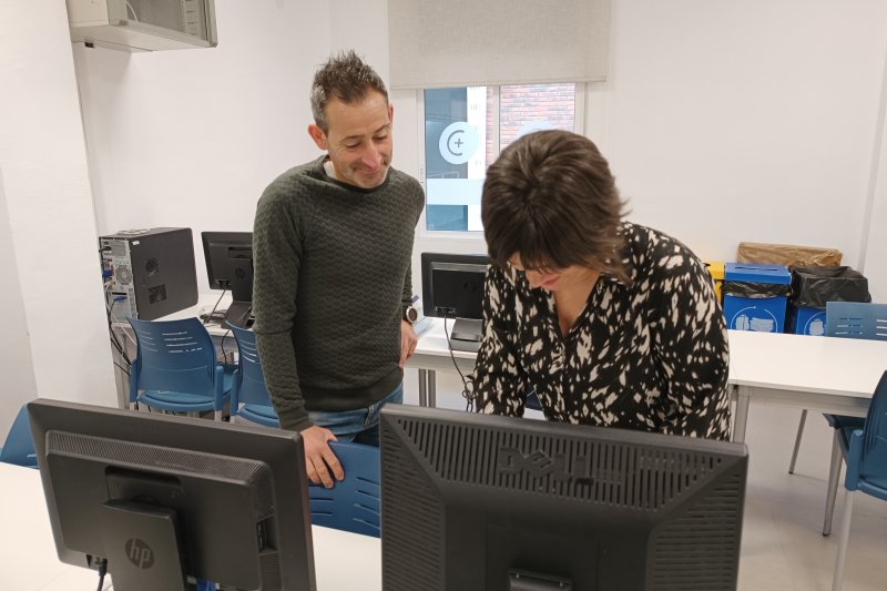 Empreses i autònoms de Pego reben 156.534 euros per a fer front a la crisi de la guerra d’Ucraïna Empreses i autònoms de Pego reben 156.534 euros per a fer front a la crisi de la guerra d’Ucraïna