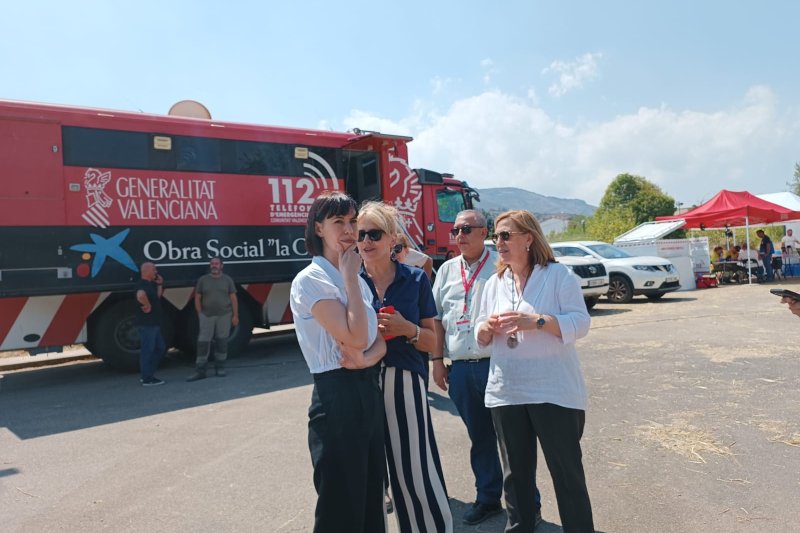 Diana Morant promete aumentar los medios desde el Ministerio de Ciencia e Innovación para combatir catástrofes climáticas como la del incendio de la Vall d’Ebo Diana Morant promete aumentar los medios desde el Ministerio de Ciencia e Innovación para combatir catástrofes climáticas como la del incendio de la Vall d’Ebo