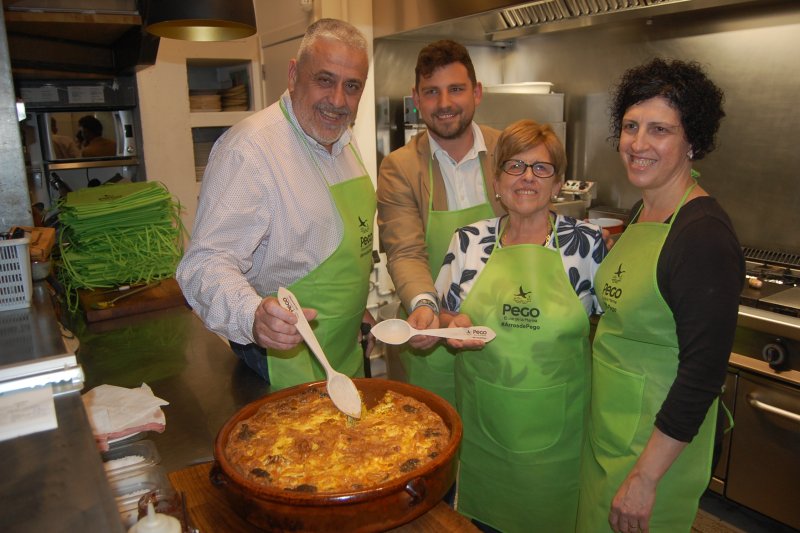 Las Jornades gastronòmiques de l’arròs de Pego 2022 enmarcan la Fira de Comerç del domingo Las Jornades gastronòmiques de l’arròs de Pego 2022 enmarcan la Fira de Comerç del domingo