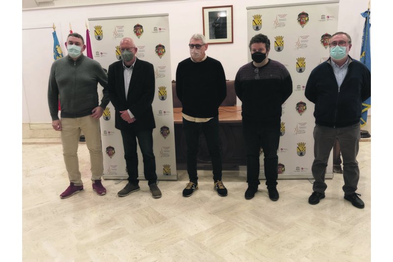 Todos preparados para disfrutar de unas fallas históricas  en Dénia  Todos preparados para disfrutar de unas fallas históricas  en Dénia