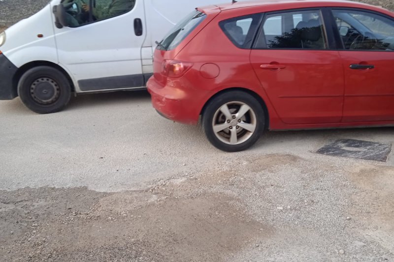 Sos Natura Marina Alta, en contra de la ampliación del camino de Abiar Alta de Teulada Sos Natura Marina Alta, en contra de la ampliación del camino de Abiar Alta de Teulada