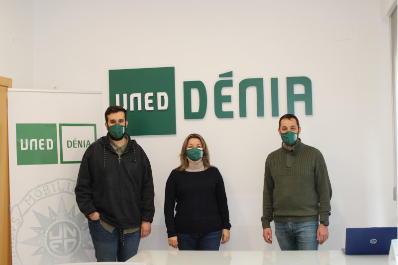 Reunión del Ayuntamiento de Ondara con la UNED para la aplicación de la Agenda 2030 Reunión del Ayuntamiento de Ondara con la UNED para la aplicación de la Agenda 2030