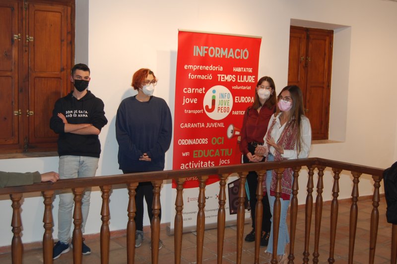 La muestra de Art Jove en la Marina recala en el Centre d’Exposicions de Pego hasta el 18 de marzo La muestra de Art Jove en la Marina recala en el Centre d’Exposicions de Pego hasta el 18 de marzo