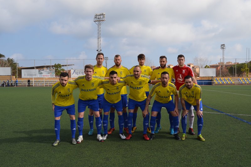 Preferente: Pego-Dénia, un partido de máxima rivalidad comarcal con bajas sensibles en ambos bandos Preferente: Pego-Dénia, un partido de máxima rivalidad comarcal con bajas sensibles en ambos bandos