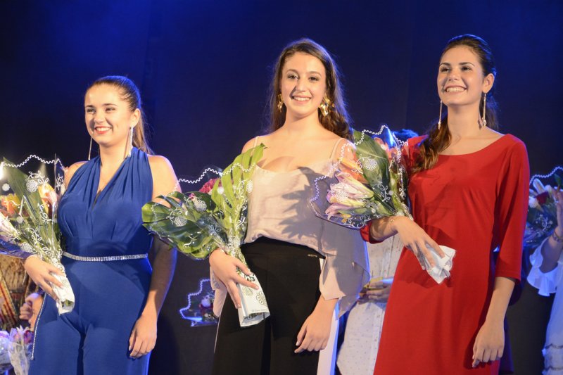 Inés Doménech i Júlia Badenes, regines major i infantil de Fogueres 2019 de Xàbia Inés Doménech i Júlia Badenes, regines major i infantil de Fogueres 2019 de Xàbia