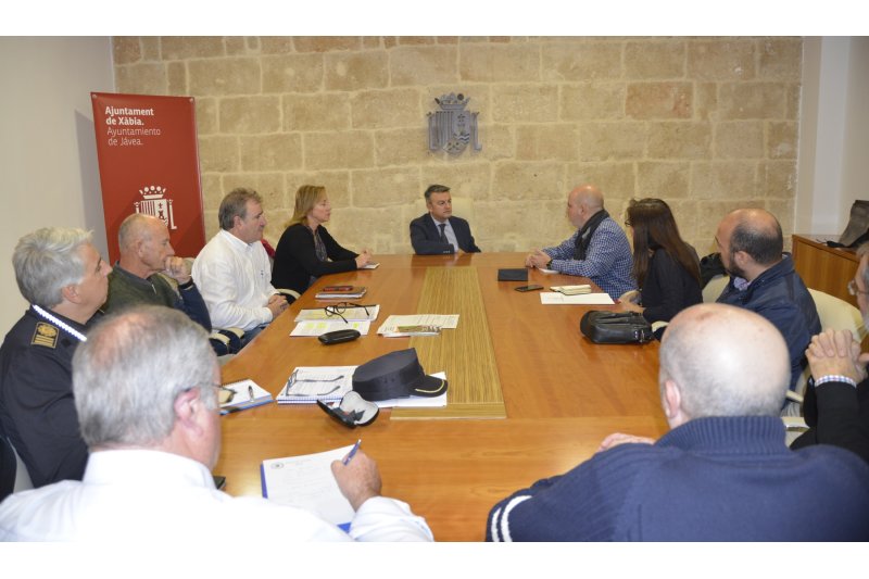 Una comisión técnica y política busca fórmulas para mejorar la protección de Xàbia frente a incendios Una comisión técnica y política busca fórmulas para mejorar la protección de Xàbia frente a incendios