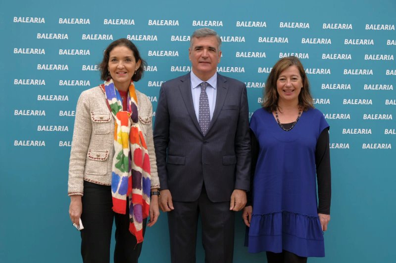 Baleària reafirma su liderazgo y su condición de empresa local como principal garantía de conectividad marítima Baleària reafirma su liderazgo y su condición de empresa local como principal garantía de conectividad marítima