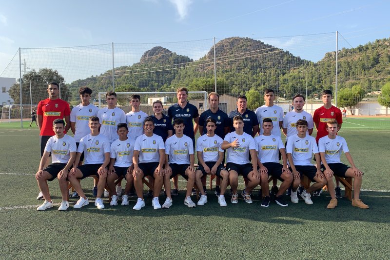 Regional Preferent: el Pedreguer presenta una plantilla amb nou cares noves Regional Preferent: el Pedreguer presenta una plantilla amb nou cares noves