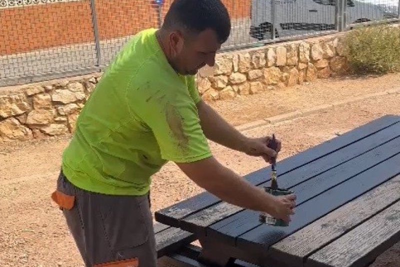 La Regidoria de Manteniment d’Infraestructures ultima la posada en funcionament dels centres educatius d’Ondara per a iniciar la temporada escolar en condicions La Regidoria de Manteniment d’Infraestructures ultima la posada en funcionament dels centres educatius d’Ondara per a iniciar la temporada escolar en condicions