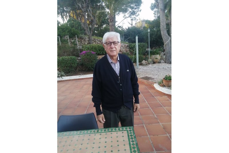 Antoni Espasa, catedrático emérito de Econometría: “Junto al éxito de los científicos, los políticos han actuado mal y tarde a nivel internacional” Antoni Espasa, catedrático emérito de Econometría: “Junto al éxito de los científicos, los políticos han actuado mal y tarde a nivel internacional”