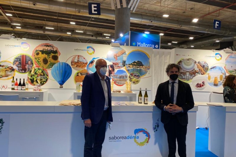 Dénia se promociona como destino gastronómico en el congreso Madrid Fusión Dénia se promociona como destino gastronómico en el congreso Madrid Fusión