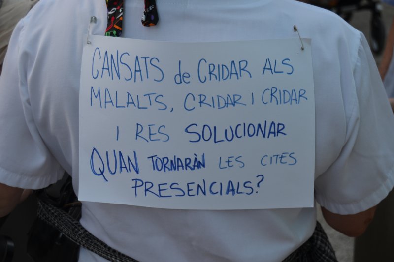 Las críticas a la sanidad, el Rey Emérito y la subida de la gasolina triunfan en la Dansà Grotesca Las críticas a la sanidad, el Rey Emérito y la subida de la gasolina triunfan en la Dansà Grotesca