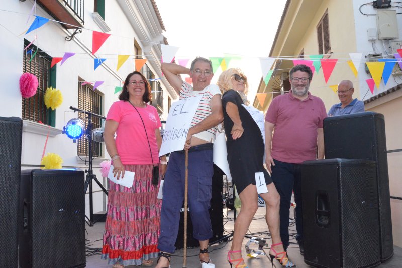 Las críticas a la sanidad, el Rey Emérito y la subida de la gasolina triunfan en la Dansà Grotesca Las críticas a la sanidad, el Rey Emérito y la subida de la gasolina triunfan en la Dansà Grotesca