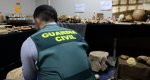 La Guardia Civil incauta en Dénia una de las mayores colecciones ilegales de material arqueológico y restos óseos  La Guardia Civil incauta en Dénia una de las mayores colecciones ilegales de material arqueológico y restos óseos