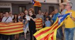 Una concentració a Pedreguer clama per la democràcia i el dret dels catalans a votar la independència Una concentració a Pedreguer clama per la democràcia i el dret dels catalans a votar la independència