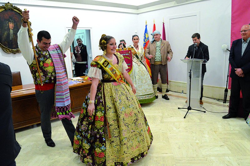 Centro guanya els dos primers premis de les falles del 75 aniversari Centro guanya els dos primers premis de les falles del 75 aniversari
