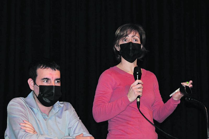 Buena parte de la inversión en la reurbanización de la Glorieta se destinará a renovar las redes de agua y alcantarillado y los pluviales Buena parte de la inversión en la reurbanización de la Glorieta se destinará a renovar las redes de agua y alcantarillado y los pluviales