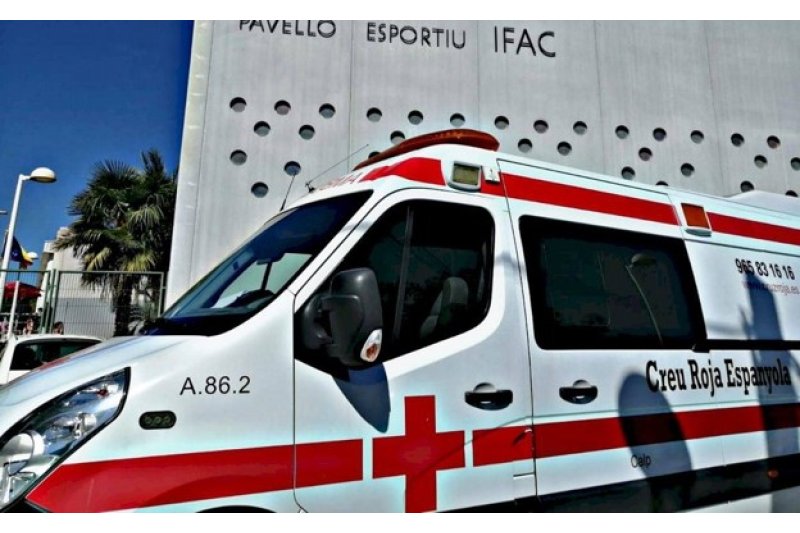 Sanidad considera que “no procede” aumentar el número de ambulancias en Calp Sanidad considera que “no procede” aumentar el número de ambulancias en Calp
