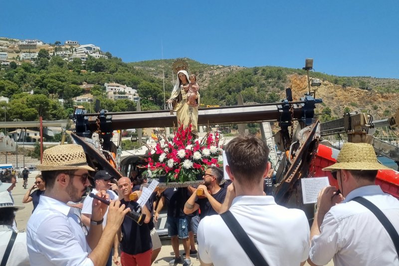 Los Pescadores de Xàbia celebran a la Virgen del Carmen Los Pescadores de Xàbia celebran a la Virgen del Carmen