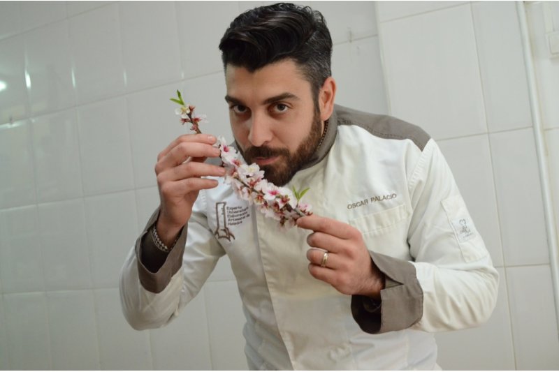 Óscar Palacio guanya el concurs al millor gelater artesà d’Espanya Óscar Palacio guanya el concurs al millor gelater artesà d’Espanya