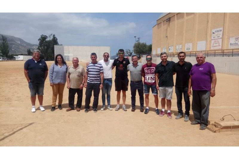 Javi Signes liderarà un projecte continuista de l’Orba en Segona Regional Javi Signes liderarà un projecte continuista de l’Orba en Segona Regional