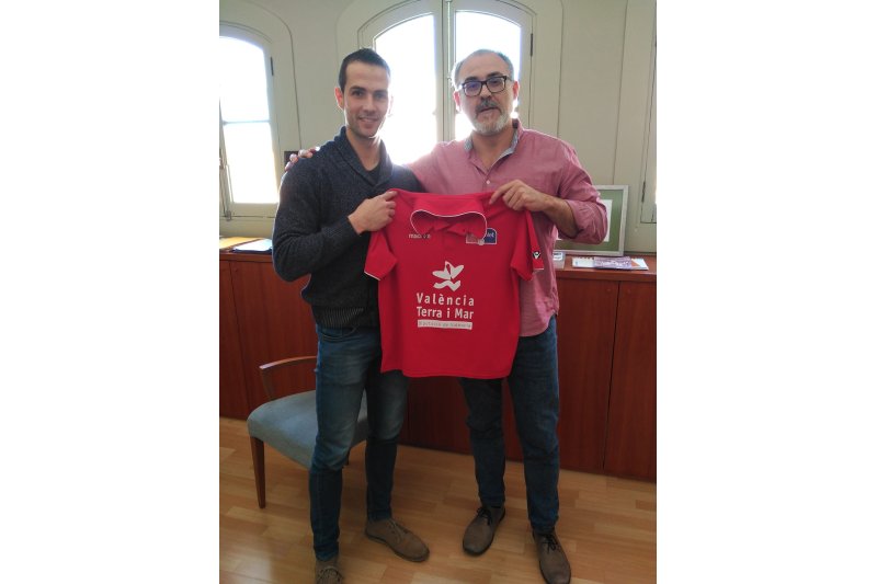 L'Ajuntament de Pedreguer patrocina al jugador professional de pilota Pere Ribes L'Ajuntament de Pedreguer patrocina al jugador professional de pilota Pere Ribes