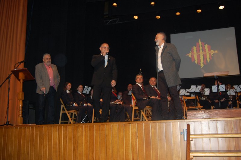 Vicent Miralles es presentat com a capità 2020 dels Almogàvers a un Mig Any pegolí renovat Vicent Miralles es presentat com a capità 2020 dels Almogàvers a un Mig Any pegolí renovat