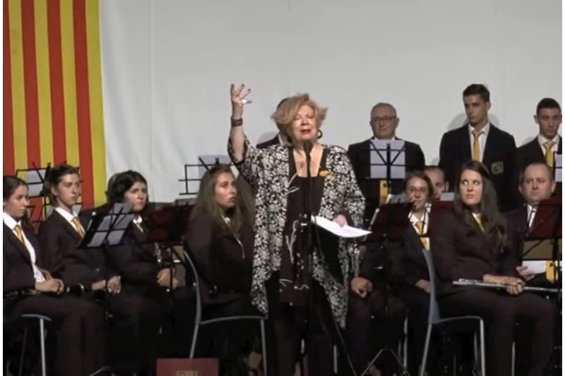 Mor la popular cantant Núria Feliu, pregonera de les Festes de Pedreguer del 94 Mor la popular cantant Núria Feliu, pregonera de les Festes de Pedreguer del 94