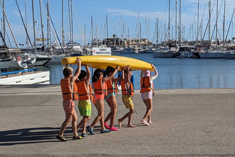 Mirando al mar, soñamos Mirando al mar, soñamos