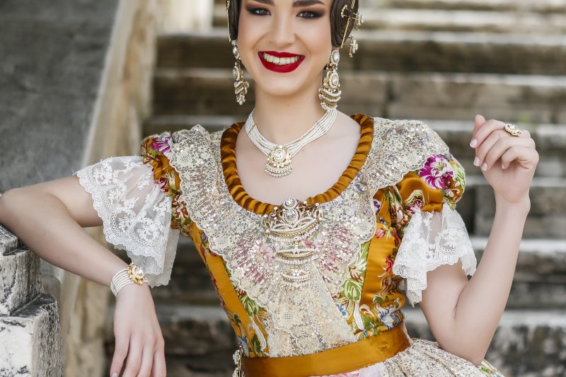 Aída Gavilá será elegida Fallera Mayor de Dénia al ser la única candidata Aída Gavilá será elegida Fallera Mayor de Dénia al ser la única candidata