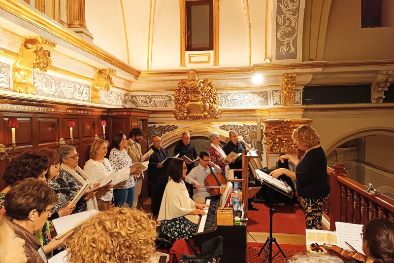 El septenari del “Cant dels dolors” de la Mare de Déu de la Soledat li fa de preàmbul a la Setmana Santa ondarenca  El septenari del “Cant dels dolors” de la Mare de Déu de la Soledat li fa de preàmbul a la Setmana Santa ondarenca