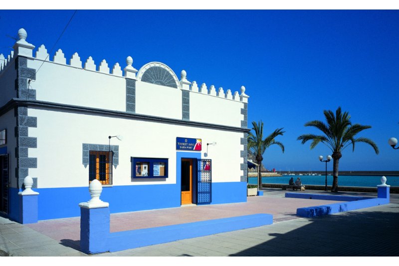 Premio para la oficina de turismo de Duanes de Xàbia por su accesibilidad  Premio para la oficina de turismo de Duanes de Xàbia por su accesibilidad