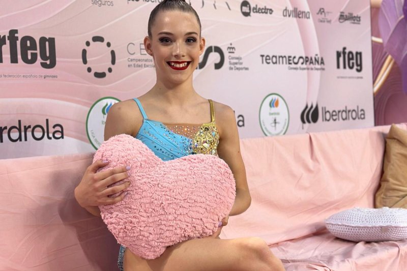 El Club Les Marines de Calp se mantiene en Segunda División tras una gran actuación de su gimnasta Katya Trukhacheva El Club Les Marines de Calp se mantiene en Segunda División tras una gran actuación de su gimnasta Katya Trukhacheva