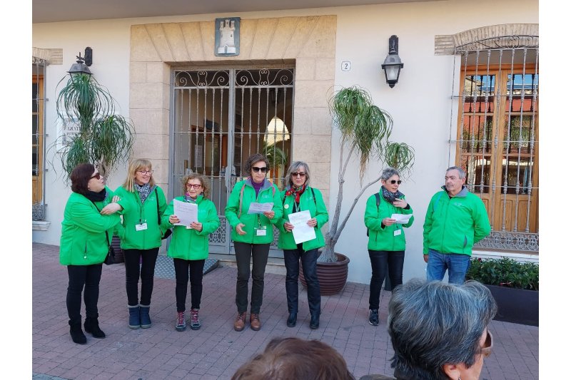 Ondara se tiñe de verde con motivo del Día Mundial contra el Cáncer Ondara se tiñe de verde con motivo del Día Mundial contra el Cáncer