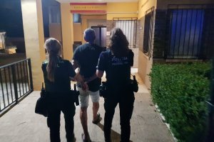 Detienen a un individuo que robó un vehículo en Pedreguer