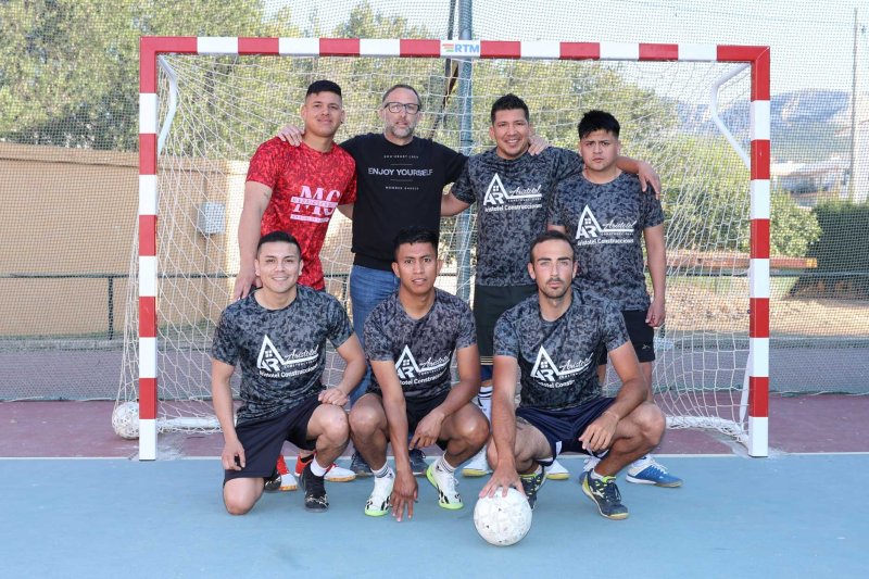 Copa Fútbol Sala: Els Poblets apea con goleada a Bámbola y le arrebata la condición de favorito Copa Fútbol Sala: Els Poblets apea con goleada a Bámbola y le arrebata la condición de favorito