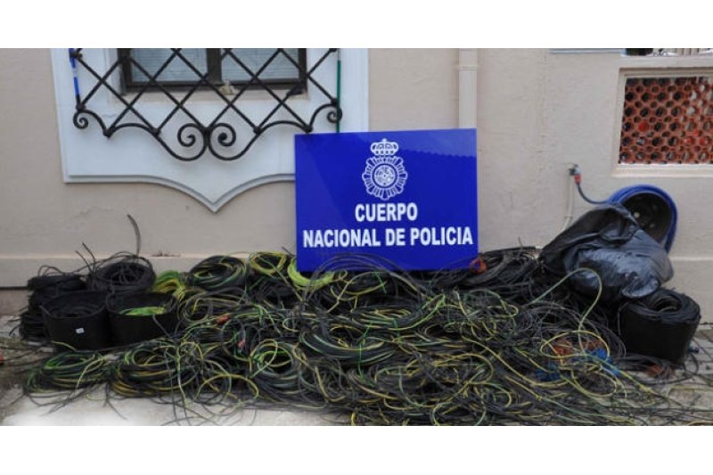 Detenidos dos hermanos por robar 900 kilos de cable en Els Poblets Detenidos dos hermanos por robar 900 kilos de cable en Els Poblets