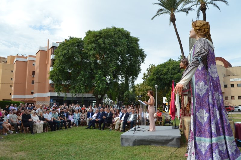 Discursos políticos, música y danza en el acto institucional del 9 d'Octubre en Dénia Discursos políticos, música y danza en el acto institucional del 9 d'Octubre en Dénia