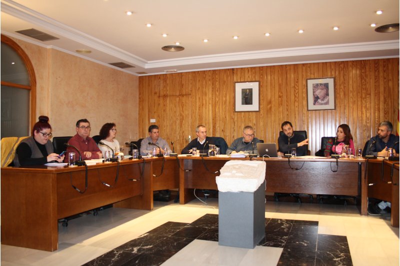 El equipo de gobierno plantea un  El equipo de gobierno plantea un