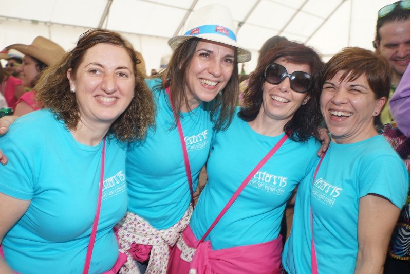 Les quintades i dos musicals protagonitzen el tram final de les festes patronals de Teulada Les quintades i dos musicals protagonitzen el tram final de les festes patronals de Teulada