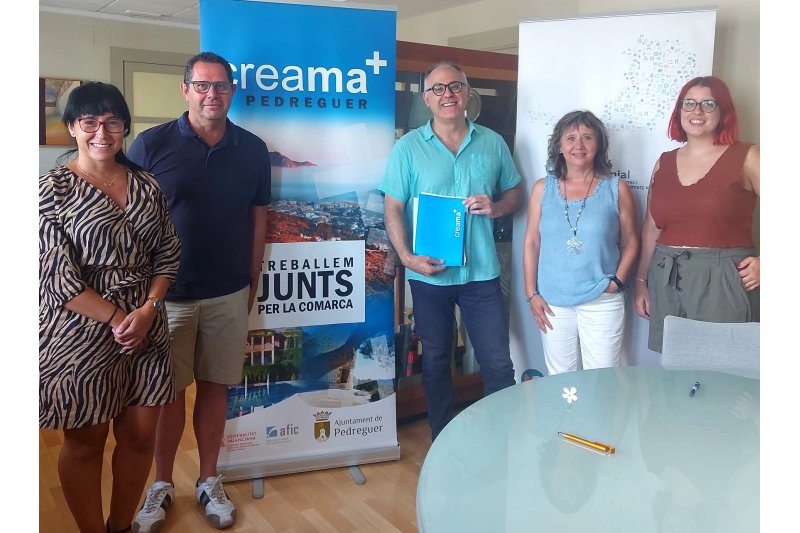 Pedreguer i la Diputació llancen els bons per incentivar el comerç local Pedreguer i la Diputació llancen els bons per incentivar el comerç local