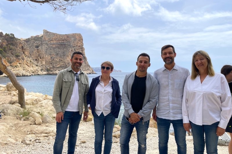 Alejandro Aménabar graba escenas de su último rodaje El Cautivo en la Cala del Moraig de Benitatxell Alejandro Aménabar graba escenas de su último rodaje El Cautivo en la Cala del Moraig de Benitatxell