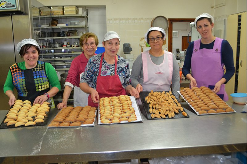 Dolços de Nadal amb tradició centenària a Xaló Dolços de Nadal amb tradició centenària a Xaló