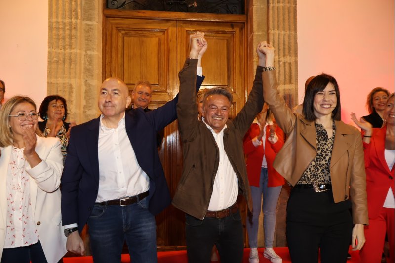 La candidatura socialista de Chulvi se posiciona en “la Xàbia extraordinaria” y frente a los que “hablan mal de nuestro pueblo” La candidatura socialista de Chulvi se posiciona en “la Xàbia extraordinaria” y frente a los que “hablan mal de nuestro pueblo”
